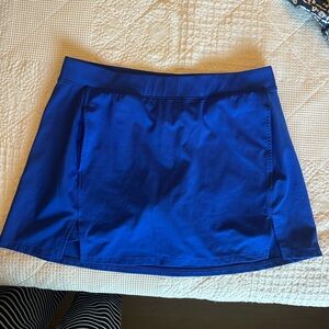 Blue tennis skirt with built in shorts | Size L
